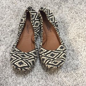 Lucky brand patterned flats
